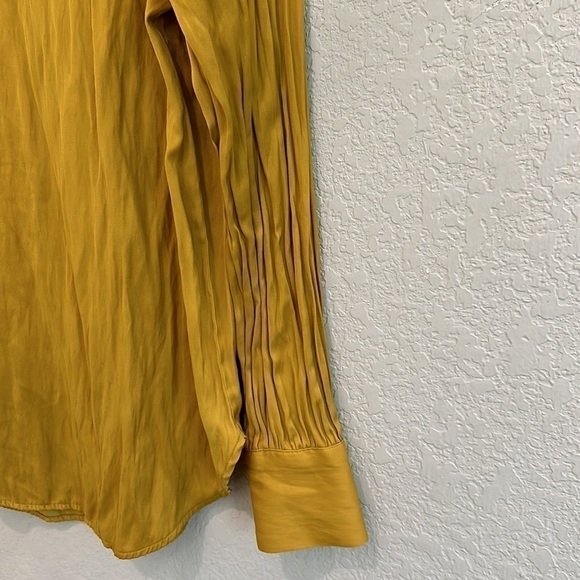 Loft Ruffled Long Sleeve Blouse Size XS - Picture 4 of 8